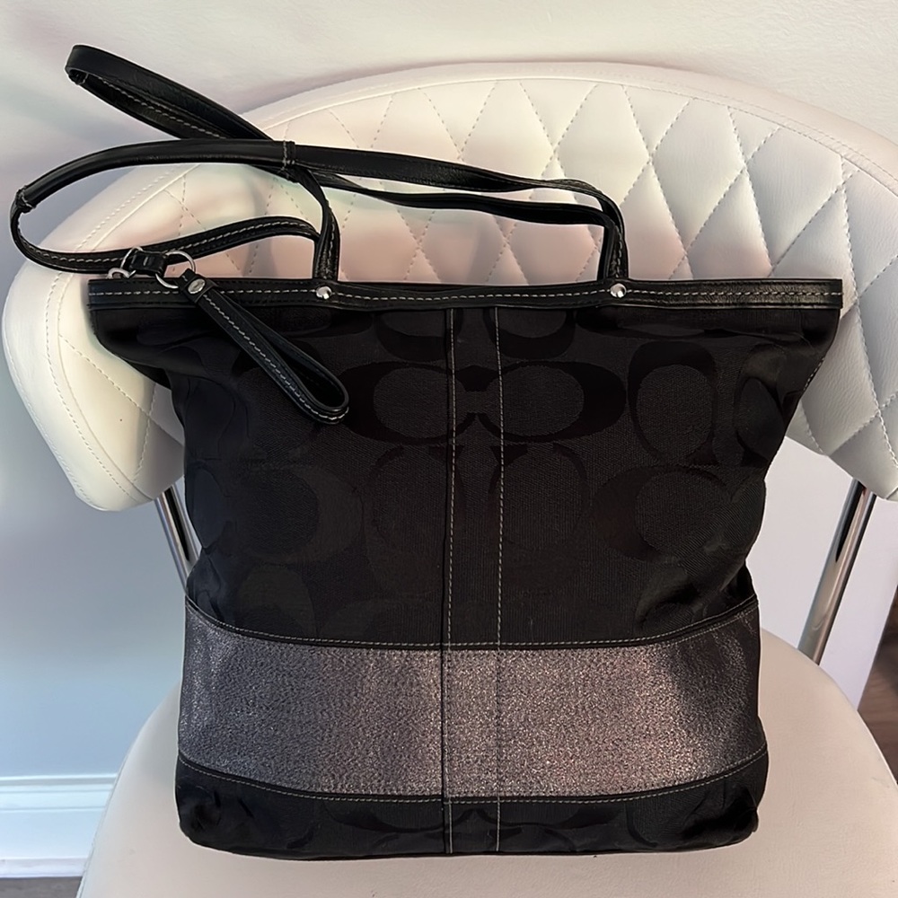 Coach Signature Stripe Medium Tote